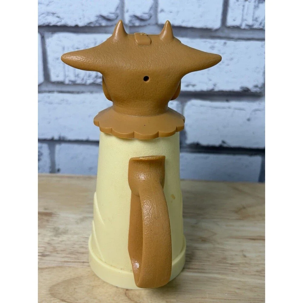 Vintage Moo Cow Creamer Whirley Industries Warren Penn USA - cow creamer - New